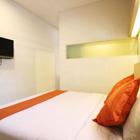 Mirah Hotel Jakarta Ngoại thất bức ảnh