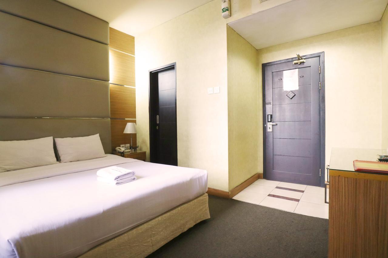 Mirah Hotel Jakarta Ngoại thất bức ảnh