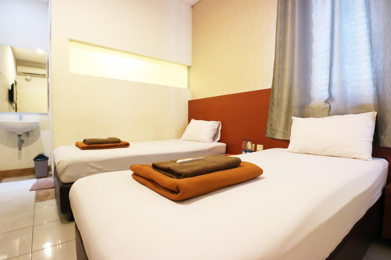 Mirah Hotel Jakarta Ngoại thất bức ảnh