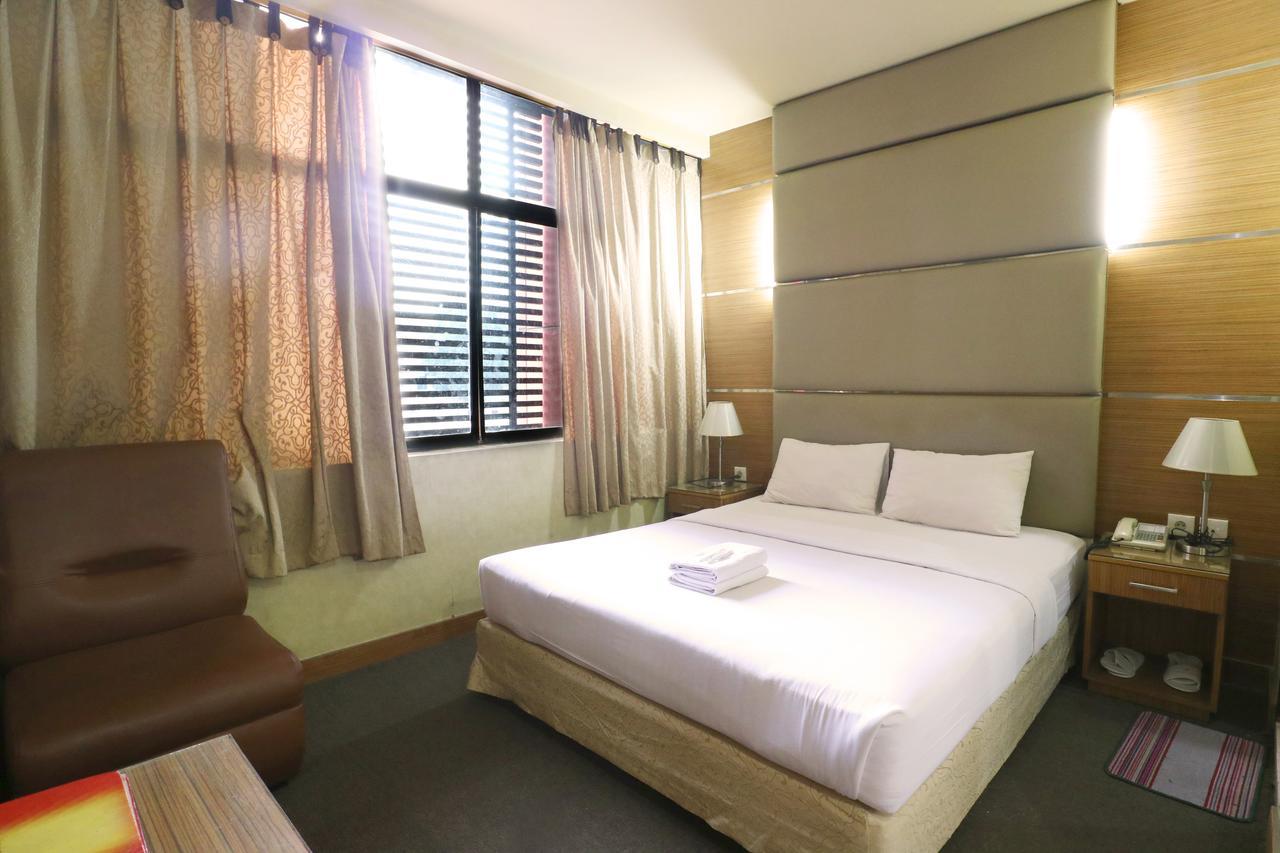 Mirah Hotel Jakarta Ngoại thất bức ảnh