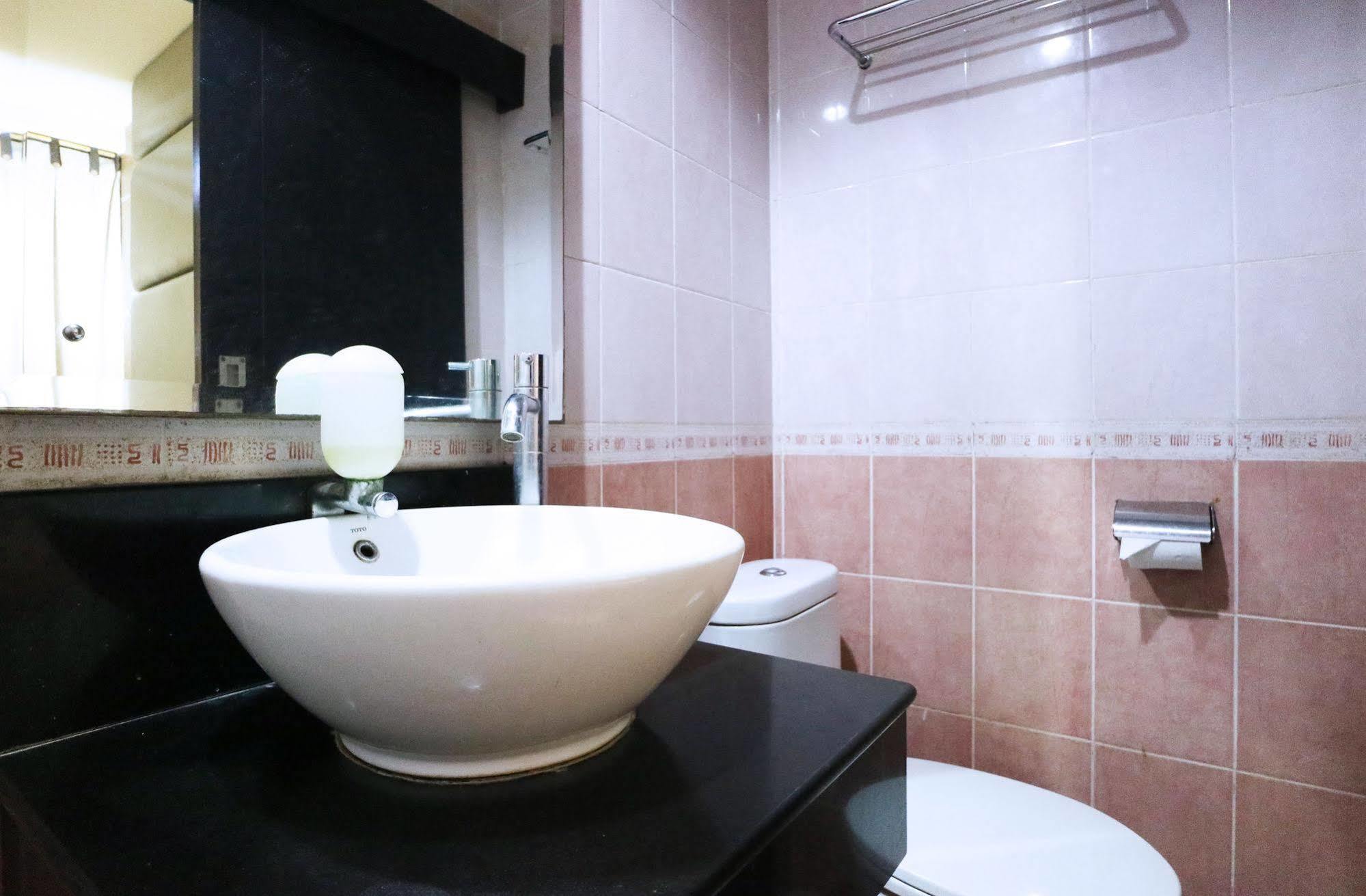 Mirah Hotel Jakarta Ngoại thất bức ảnh