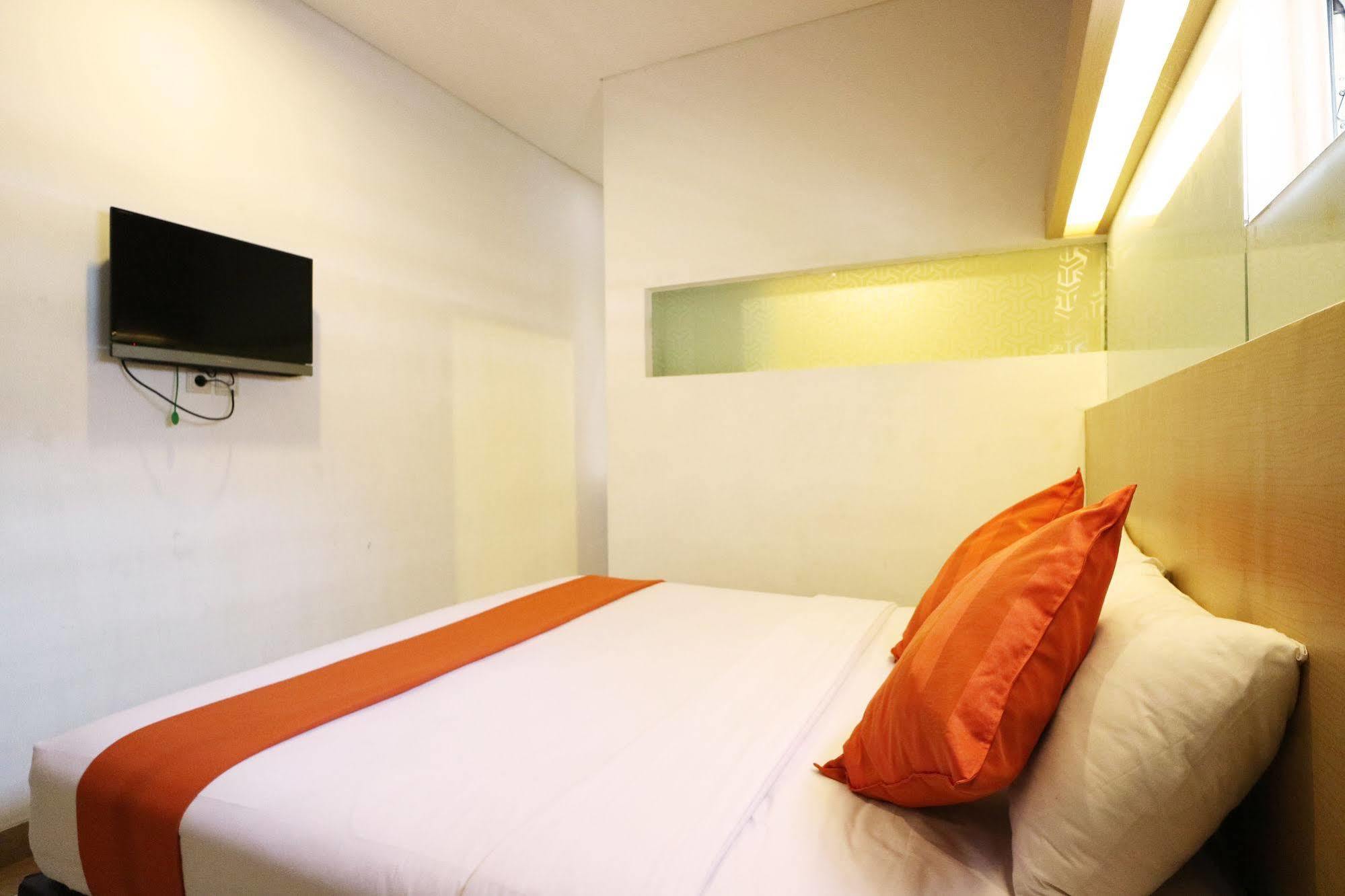 Mirah Hotel Jakarta Ngoại thất bức ảnh